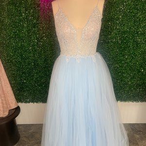 BNWT Vienna Prom size 12 prom dress